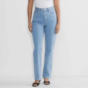 Aritzia Denim Forum Rowan Hi-Rise Straight Leg Jeans | 24 | Medium Wash